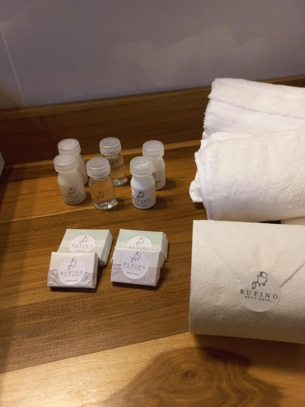 718 Rufino Petit Hotel Mendoza Eksteriør bilde